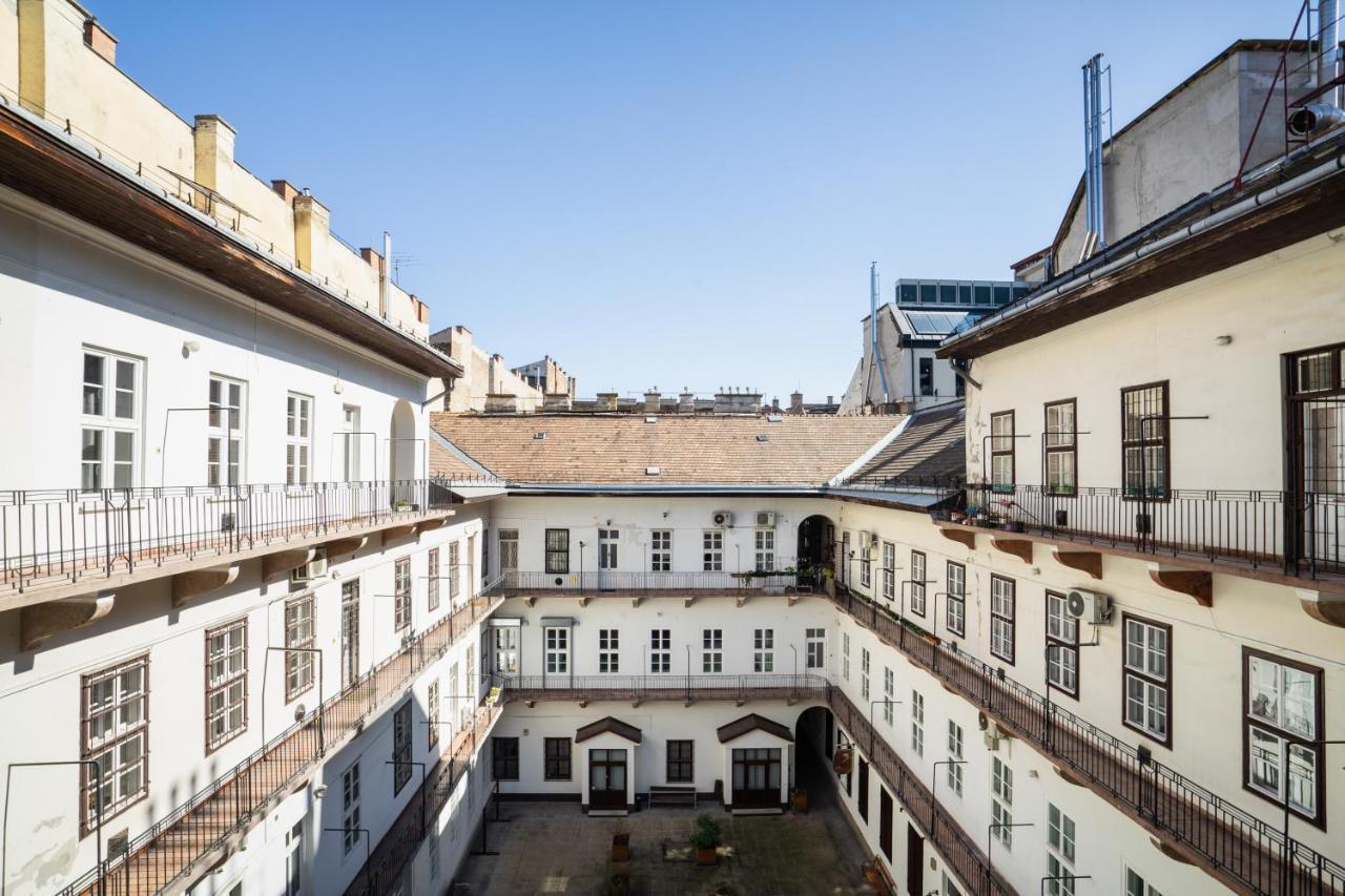 Basilika View Elegant Suite Need Reservation For Free Parking Budapest Exterior foto